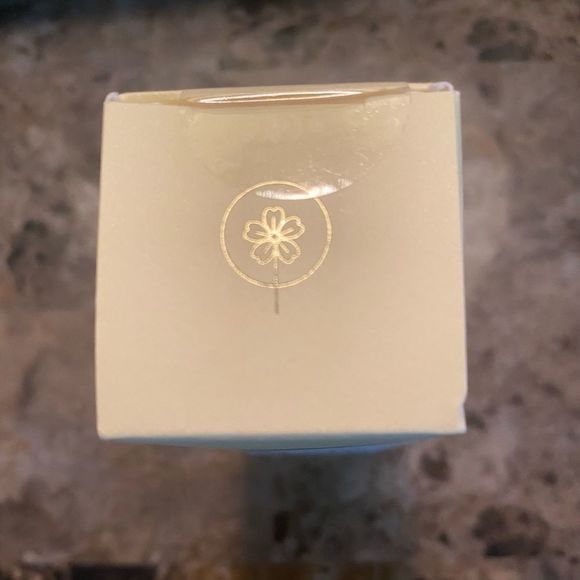 Milani Camellia Face Oil 1 fl oz / 30ml Skincare Beauty Face Push Dropper New - Picture 4 of 4